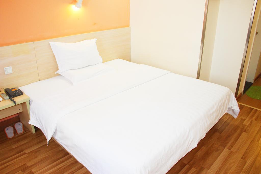 7Days Inn Premium Guangzhou Tianhe West Tiyu Road Subway Station Eksteriør bilde
