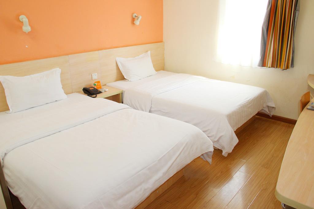 7Days Inn Premium Guangzhou Tianhe West Tiyu Road Subway Station Eksteriør bilde