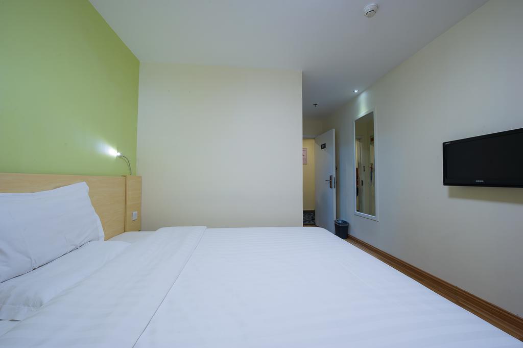 7Days Inn Premium Guangzhou Tianhe West Tiyu Road Subway Station Eksteriør bilde