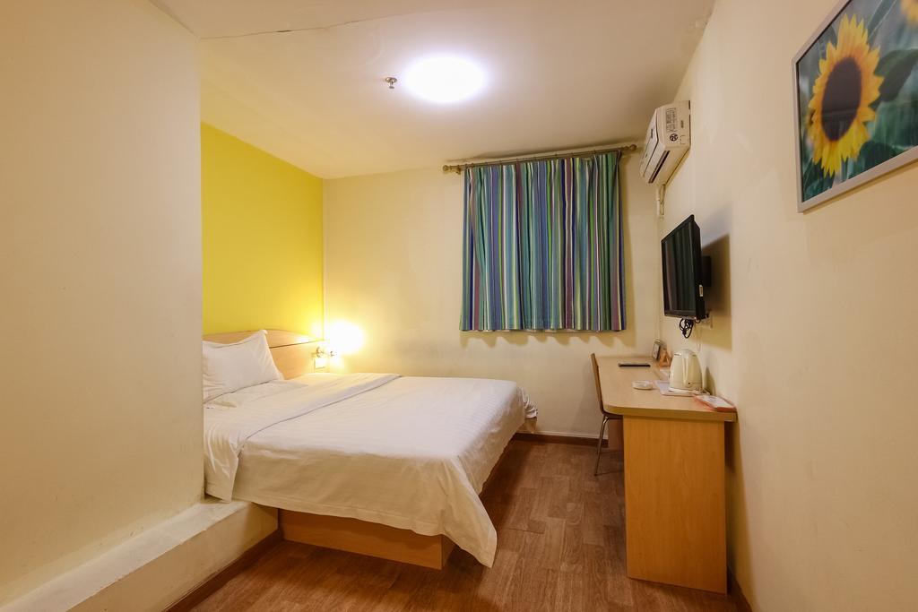 7Days Inn Premium Guangzhou Tianhe West Tiyu Road Subway Station Eksteriør bilde